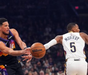 布克32分墨菲22分锡安19+10 格林25+5太阳险胜鹈鹕