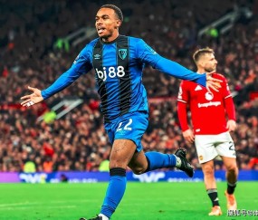 莱比锡标价新星1亿！曼联弃购，转追英超新星，曾2次攻破红魔大门