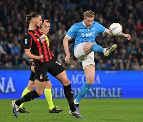 （体育）足球——意甲：那不勒斯胜AC米兰